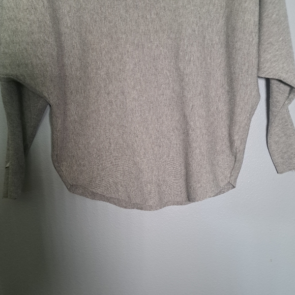 Moewy Grey, long sleeve knit top with cut outs at neckline. One size. - Picture 3 of 6
